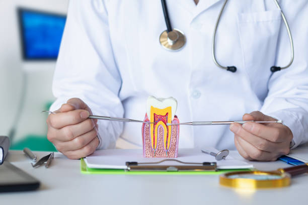 Best Dentist for Tooth Abscess  in Arvin, CA
